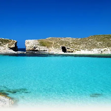 Superlative 2br In St. Pauls Bay *